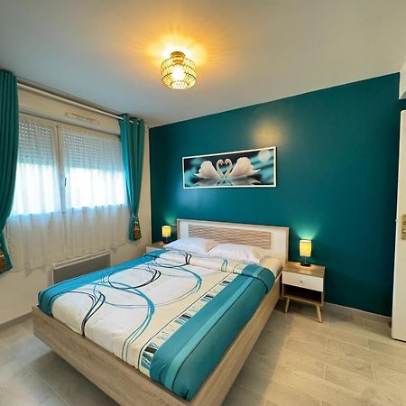 Appartement Magnolia 40M2, Parking Et Wifi Gratuit Montévrain Kültér fotó