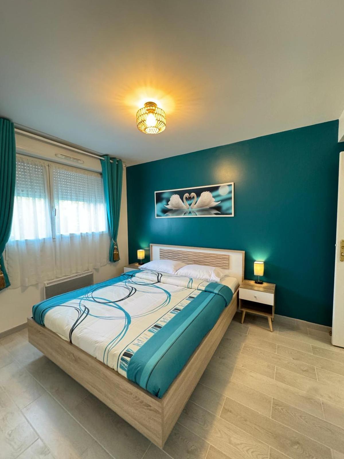 Appartement Magnolia 40M2, Parking Et Wifi Gratuit Montévrain Kültér fotó